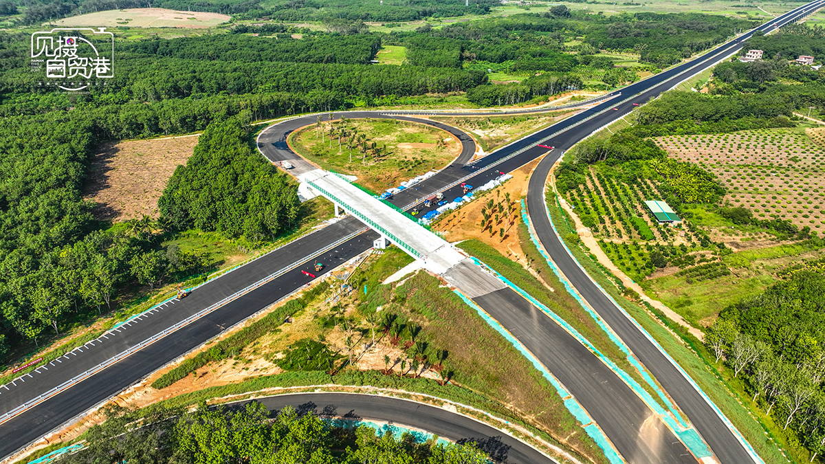 海南重点公路项目建设稳步推进 文临公路等5条公路年内通车