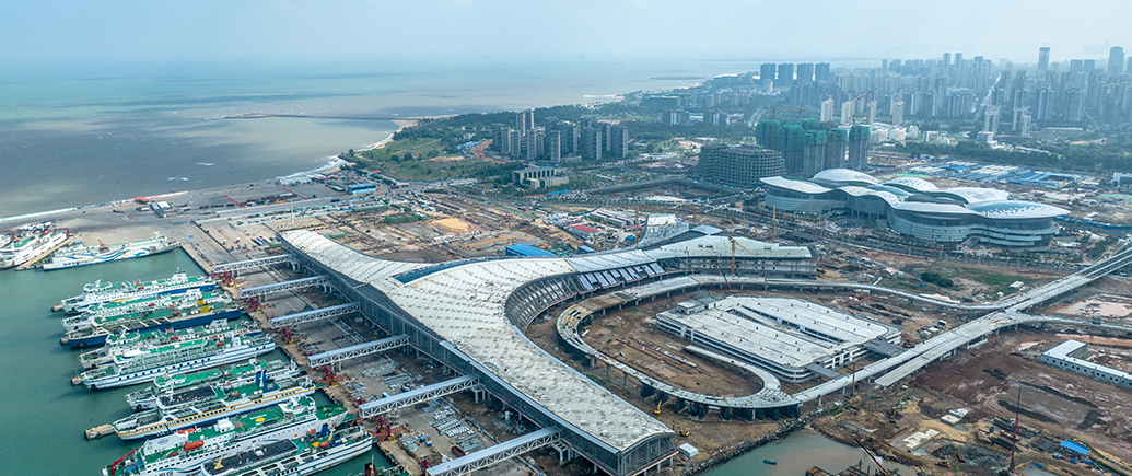 见摄自贸港