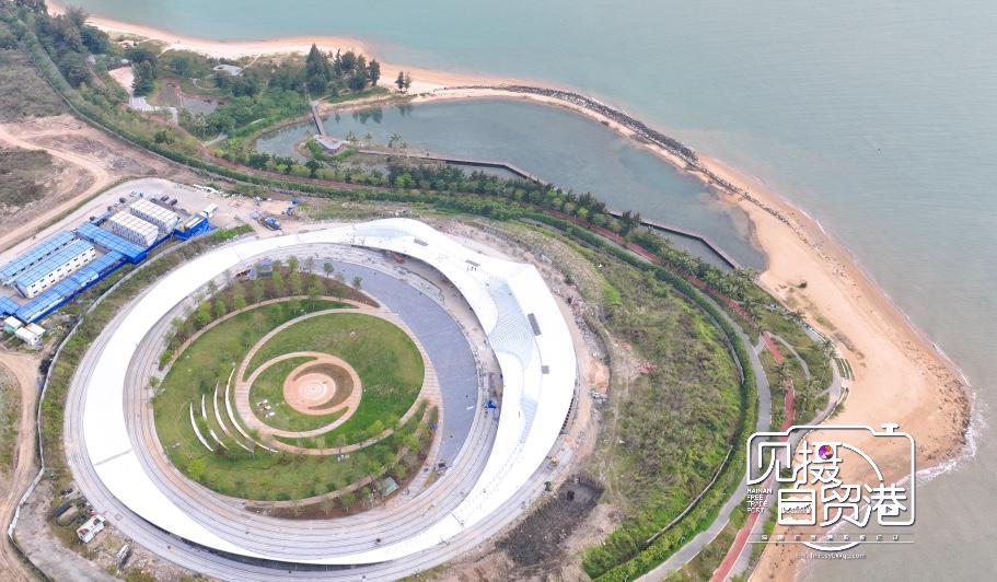 见摄自贸港·一线直击|海口湾将添新景“天空之山”驿站进入收尾阶段