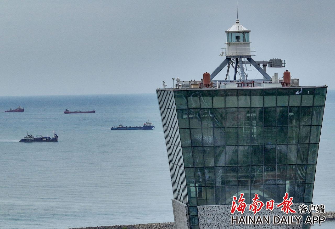 组图｜三亚：船舶回港避风