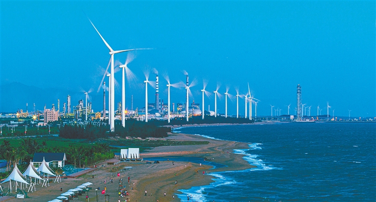 75载奋进路 自贸扬帆新征程丨海南电网为自贸港建设注入澎湃动力
